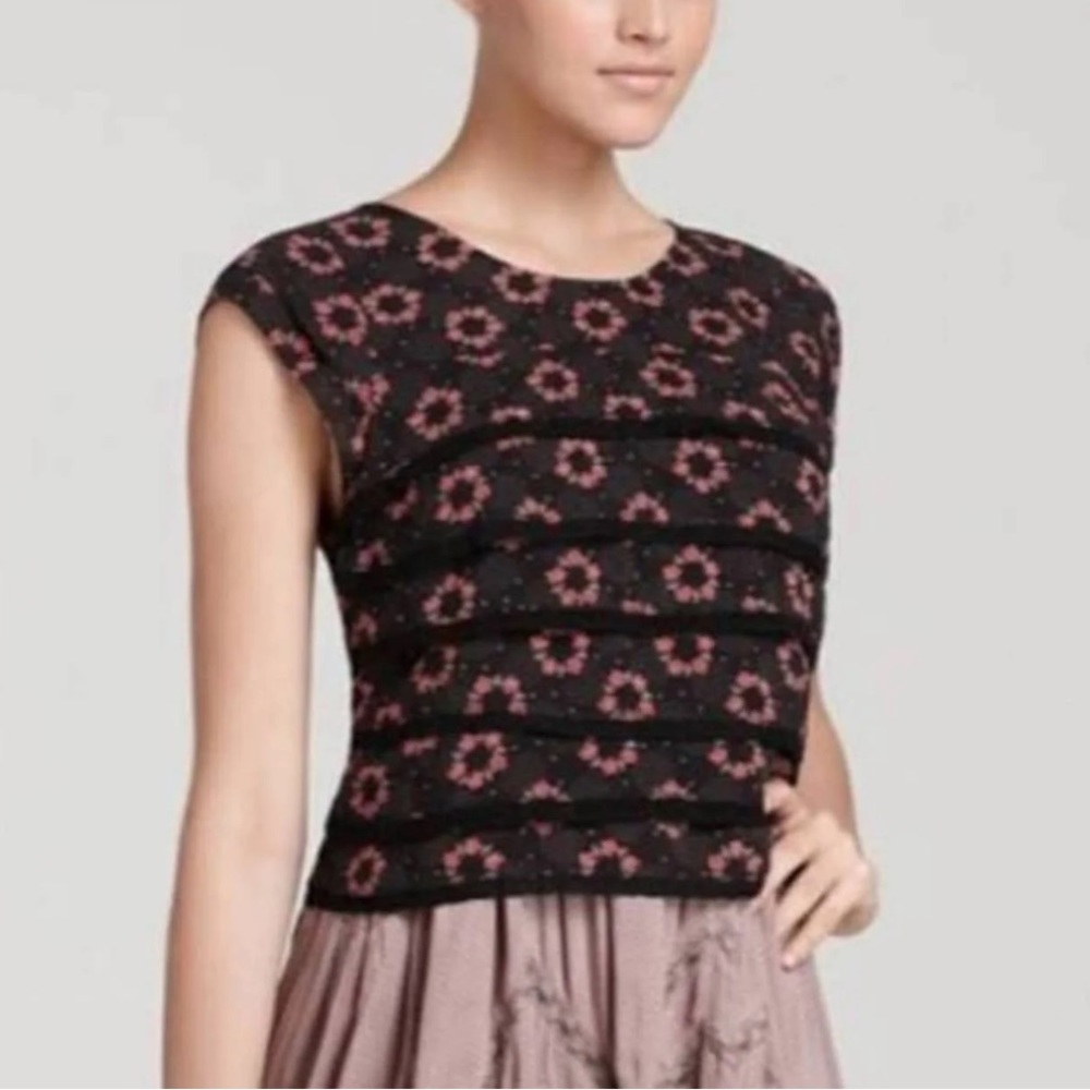 Free people, black blouse